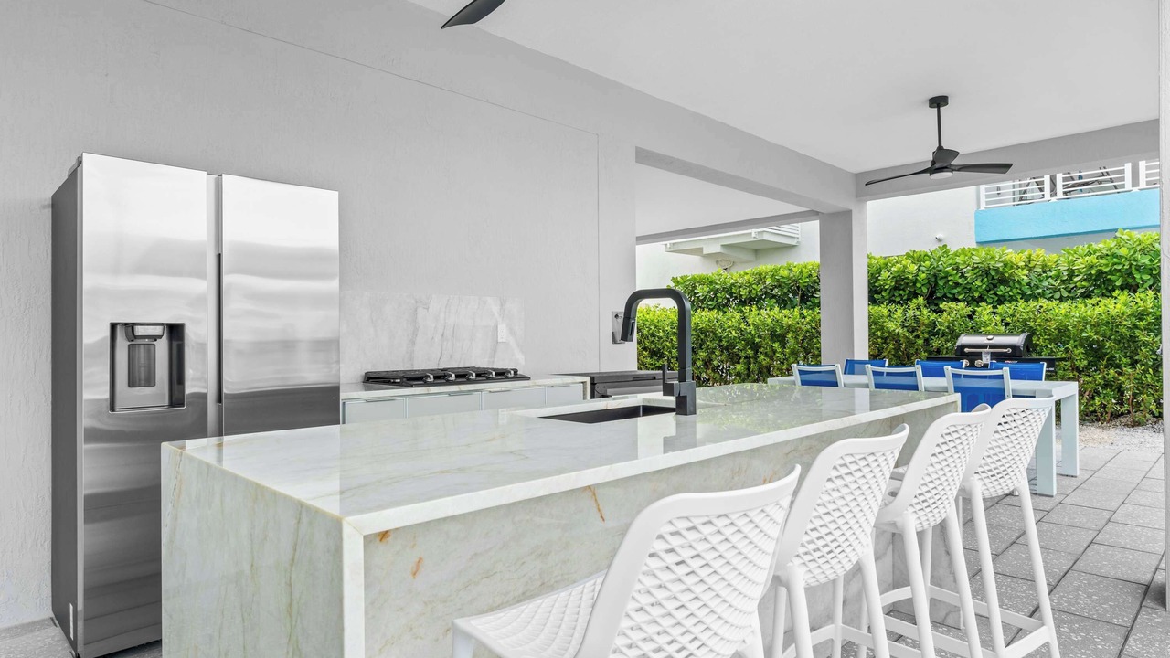 Photo of Outdoor in Marathon