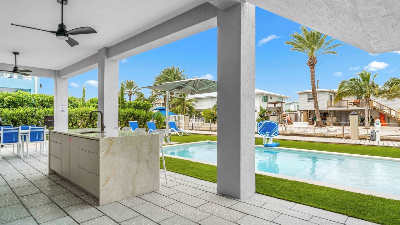 Photo of Outdoor in Marathon