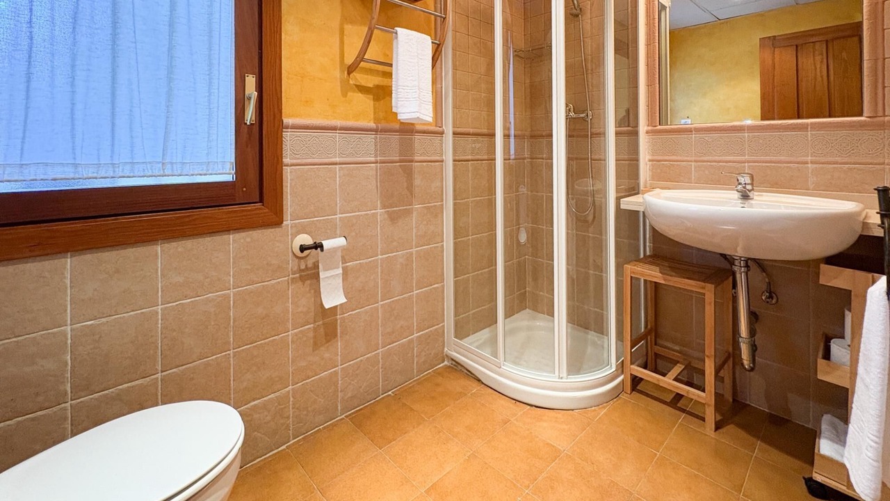 Photo of Bathroom in Guijo de Coria