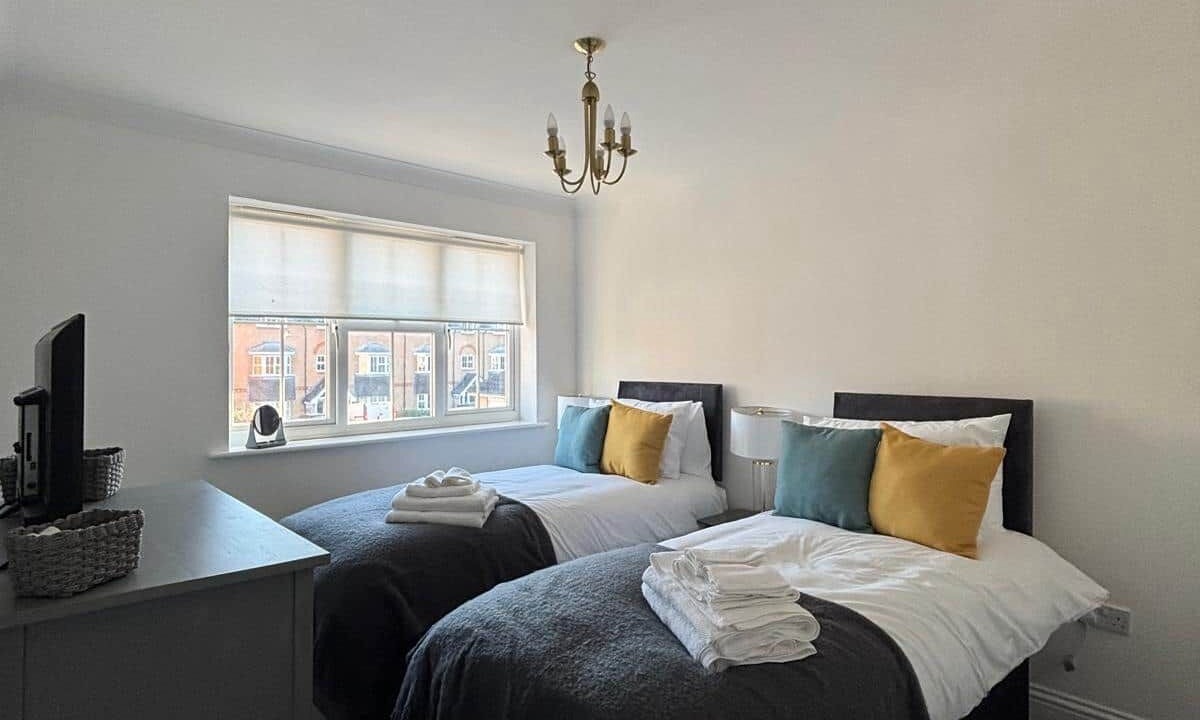 Photo of Others in Ashford