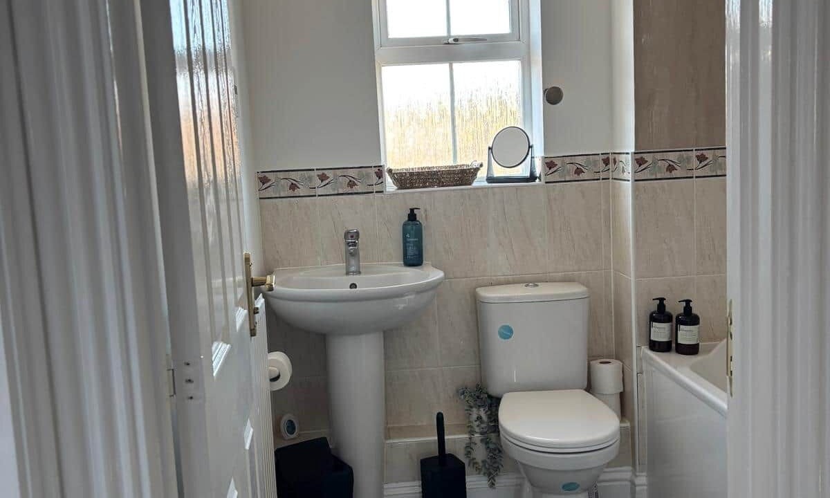 Photo of Bathroom in Ashford