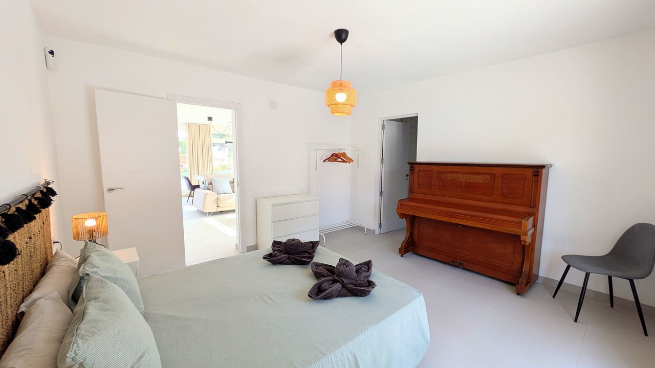 Photo of Bedroom in Quesada