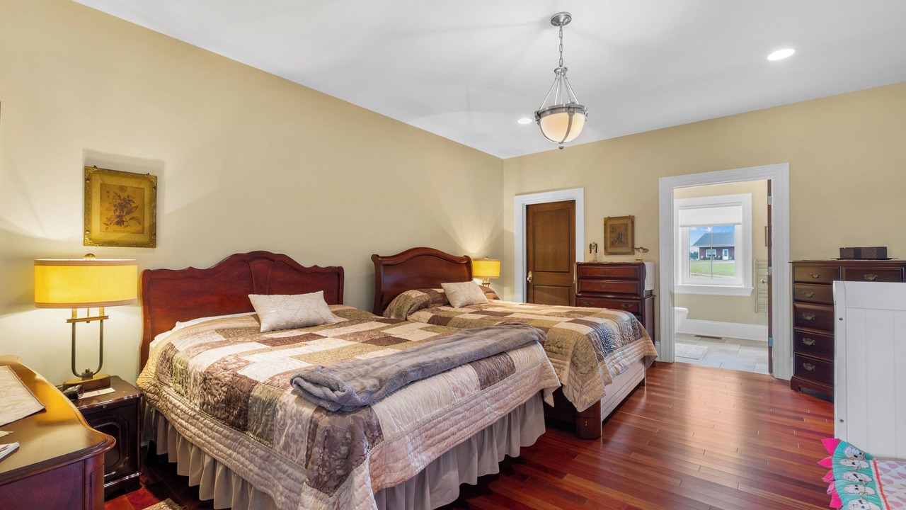 Photo of Bedroom in Mill River East