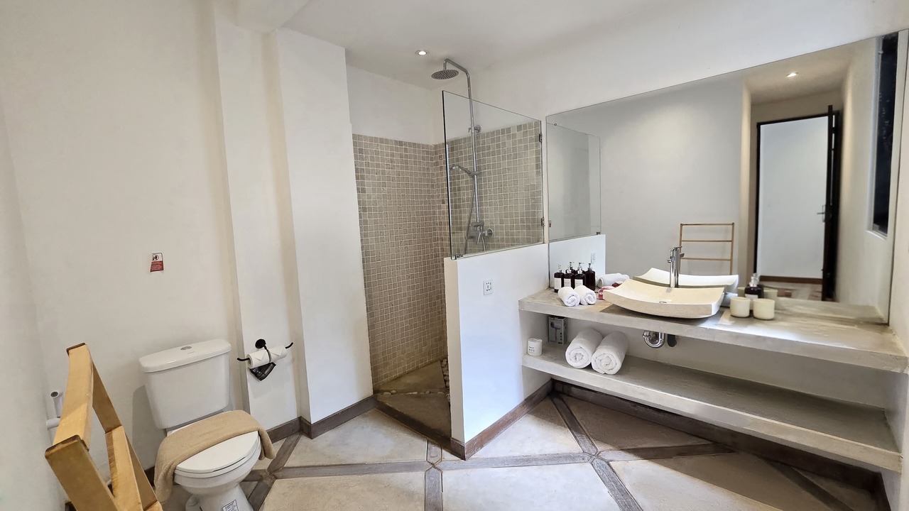 Photo of Bathroom in Batu Bolong