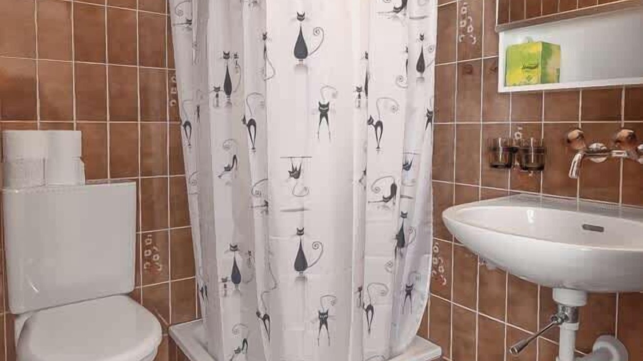 Photo of Bathroom in Oey