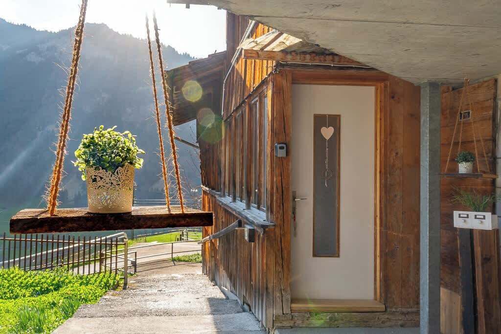 Photo of Outdoor in Kandergrund