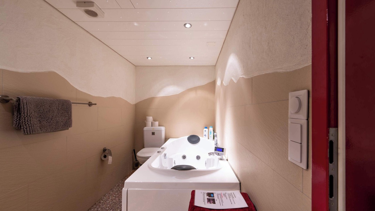 Photo of Bathroom in Nuegg
