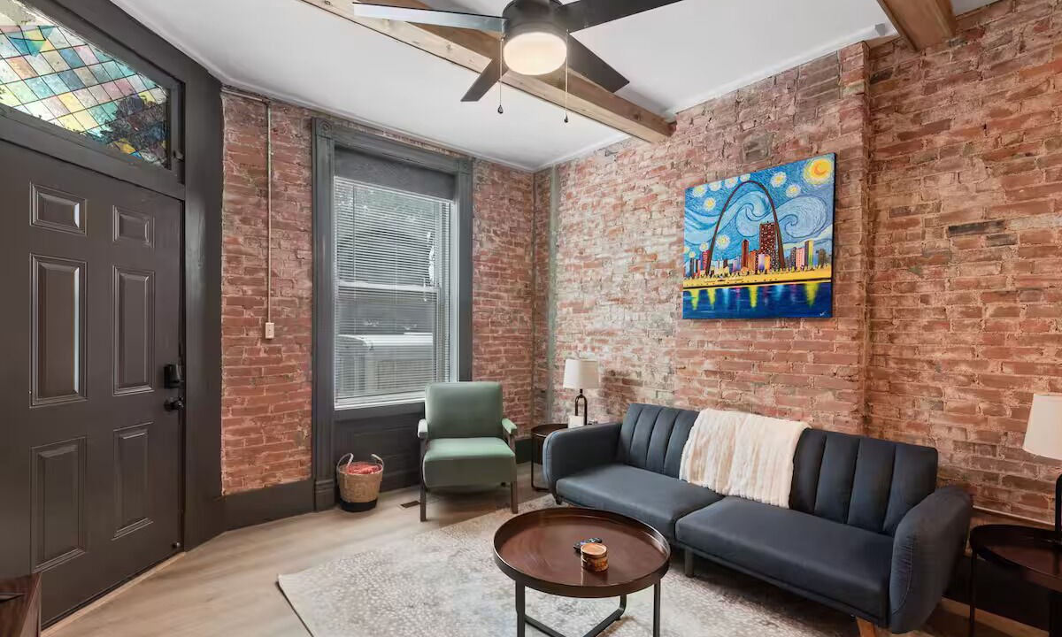 Photo of Livingroom in Soulard