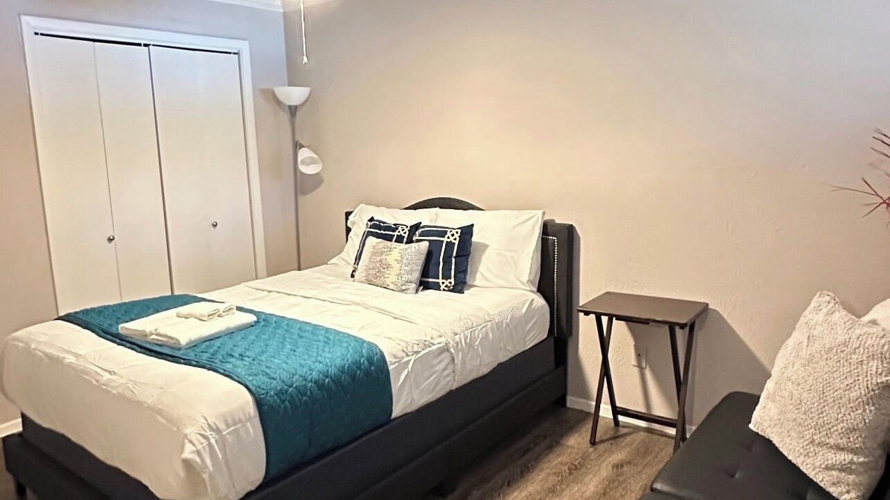 Photo of Bedroom in Dawson