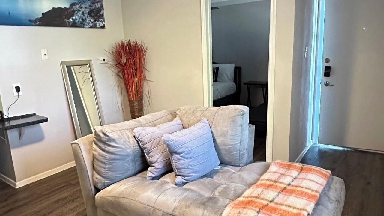 Photo of Livingroom in Dawson