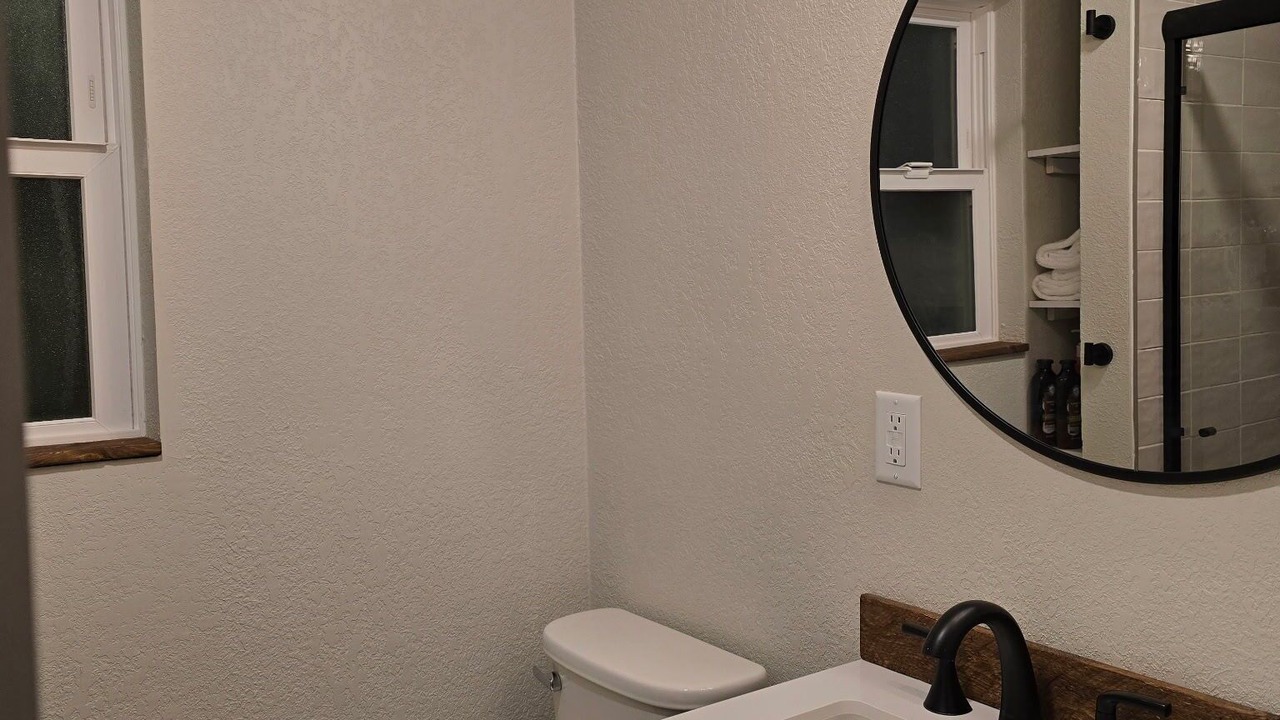 Photo of Bathroom in Thermopolis