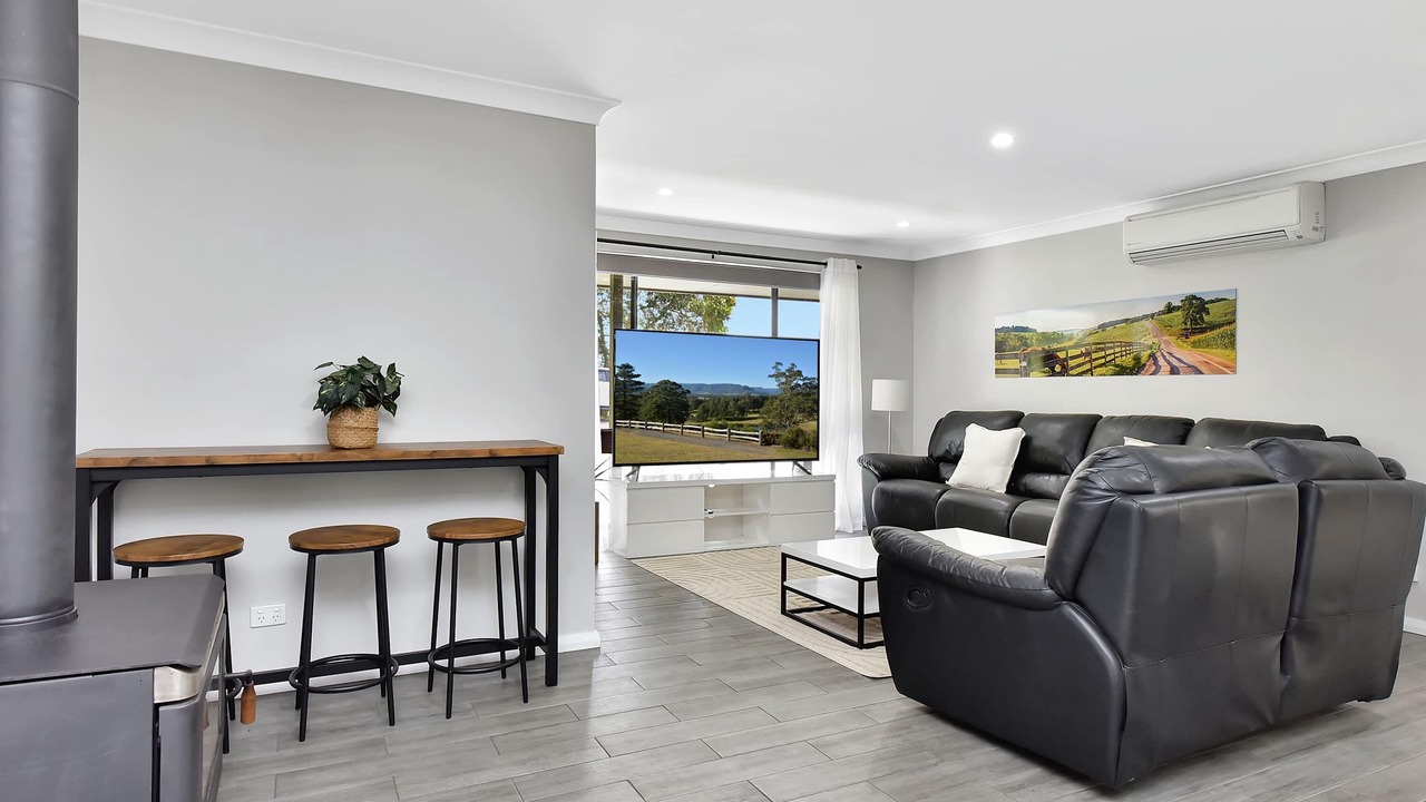 Photo of Livingroom in Duckenfield