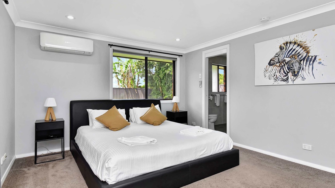 Photo of Bedroom in Duckenfield