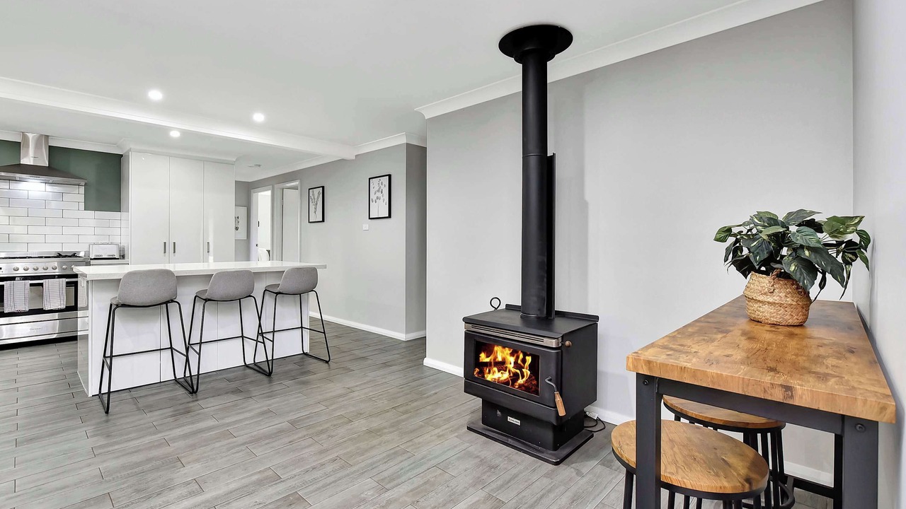 Photo of Kitchen in Duckenfield