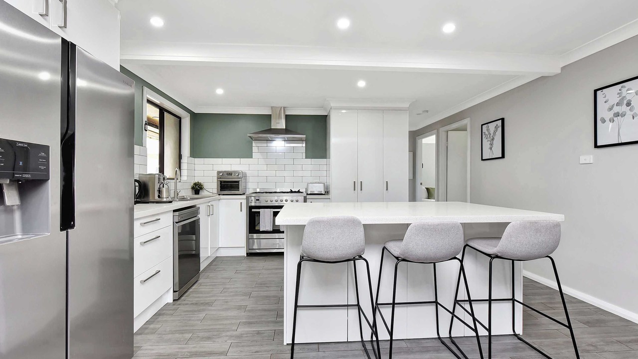 Photo of Kitchen in Duckenfield