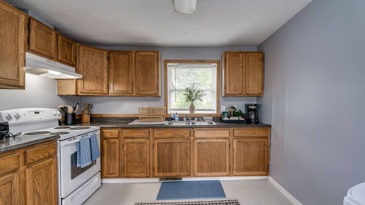 Photo of Kitchen in West Carthage