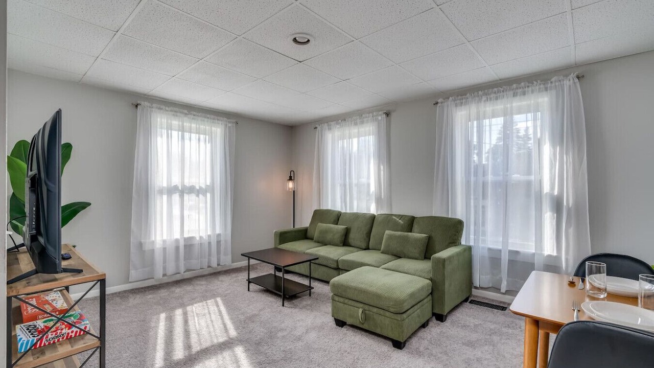 Photo of Livingroom in West Carthage