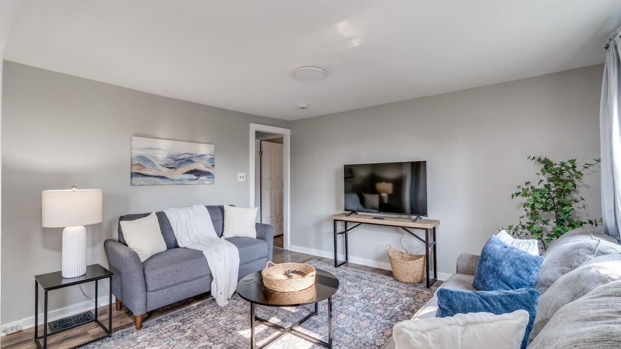 Photo of Livingroom in Watertown