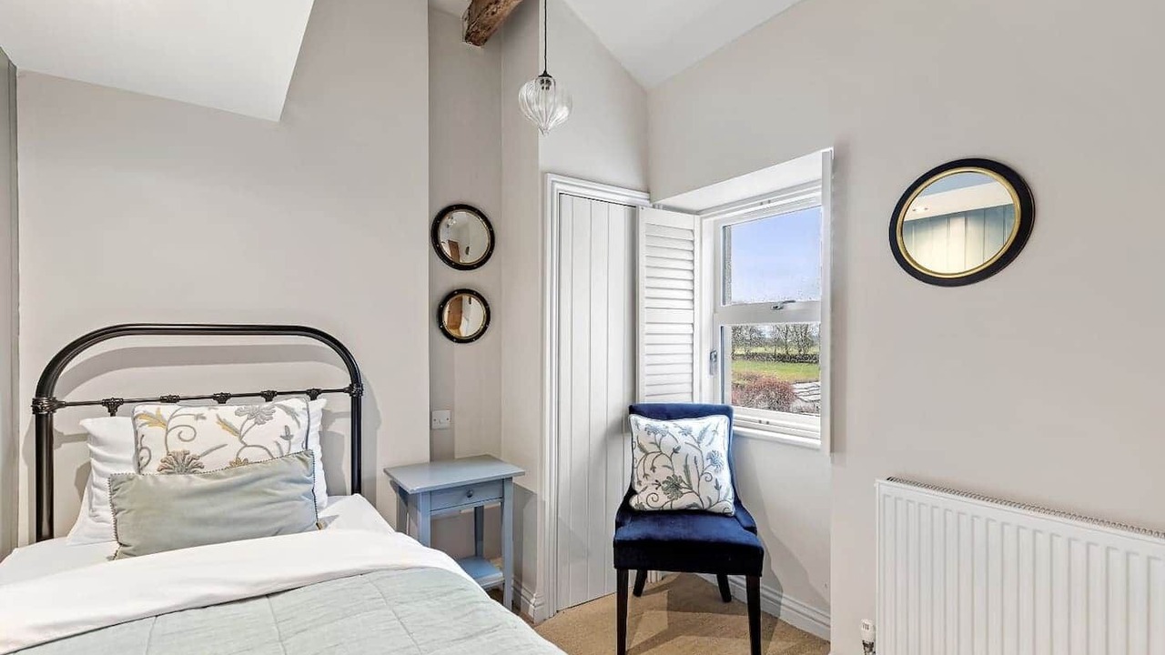 Photo of Bedroom in Eshton