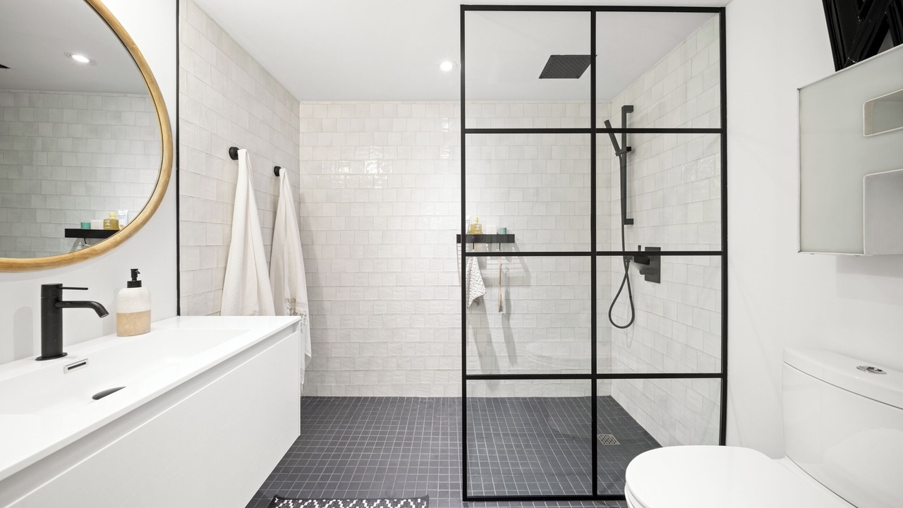 Photo of Bathroom in The Beaches