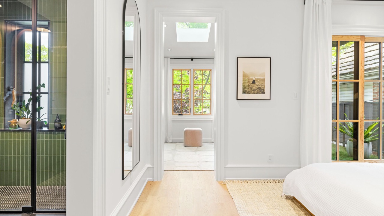 Photo of Bedroom in The Beaches