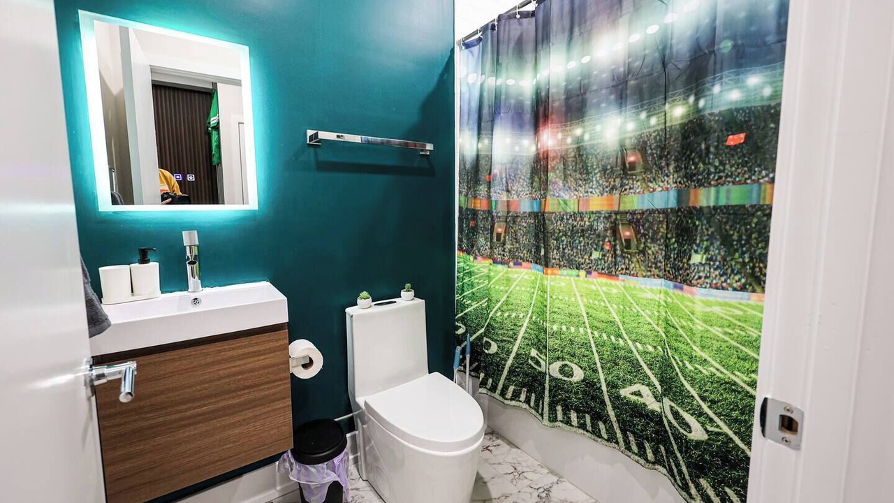 Photo of Bathroom in East Parkside