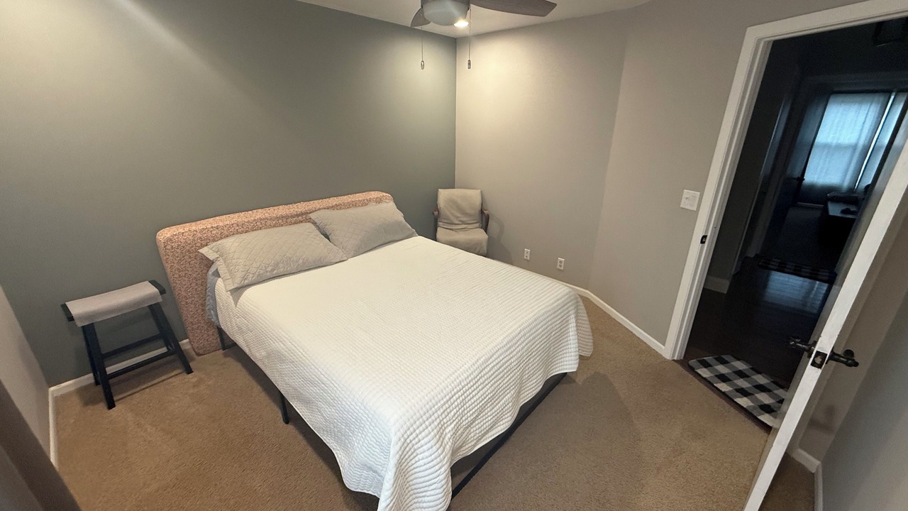 Photo of Bedroom in Olathe