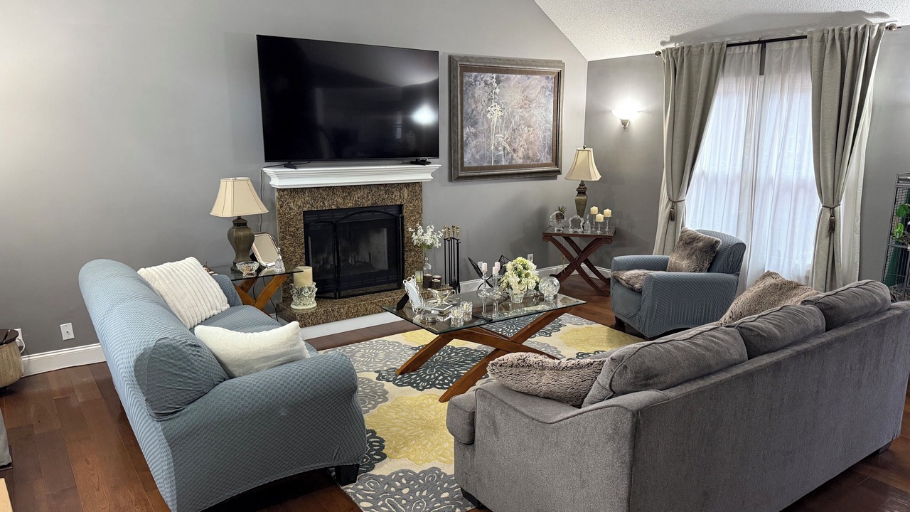 Photo of Livingroom in Olathe