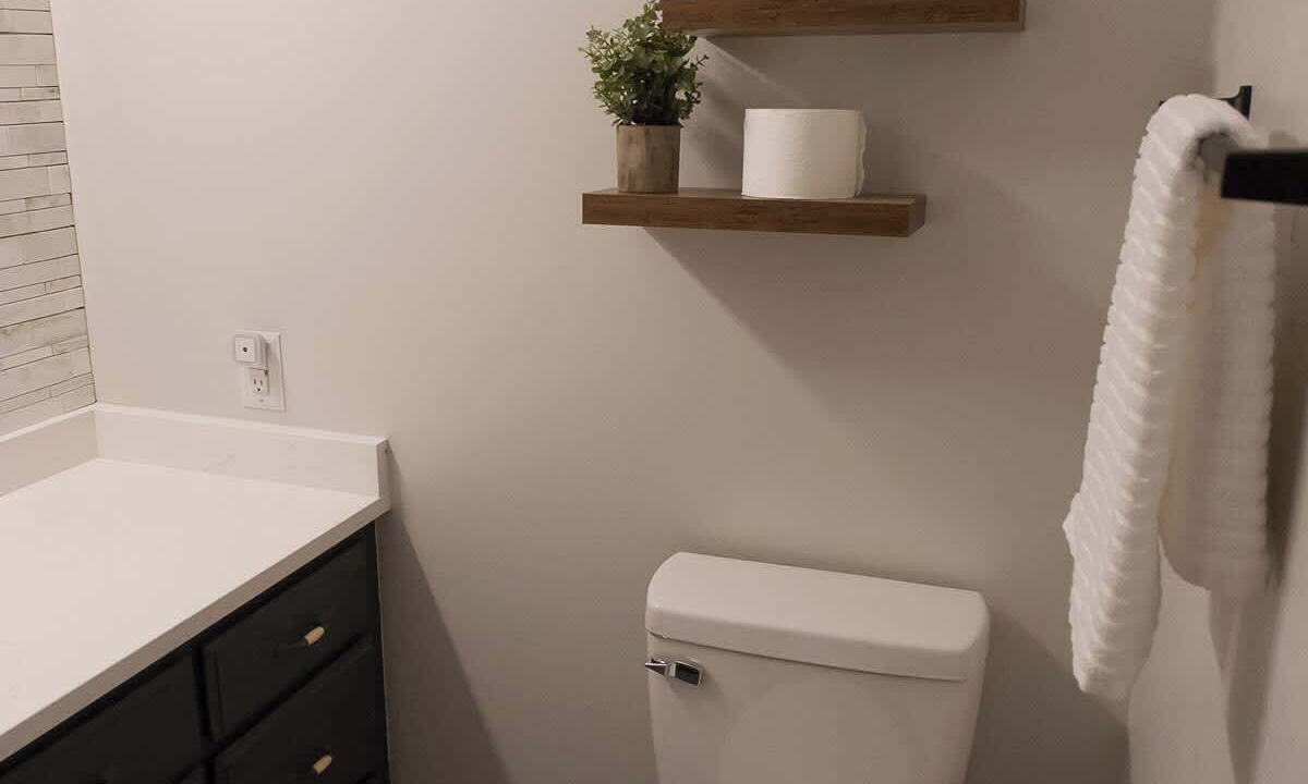 Photo of Bathroom in Idlewild