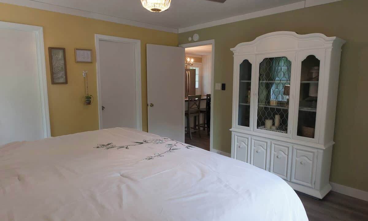 Photo of Bedroom in Idlewild