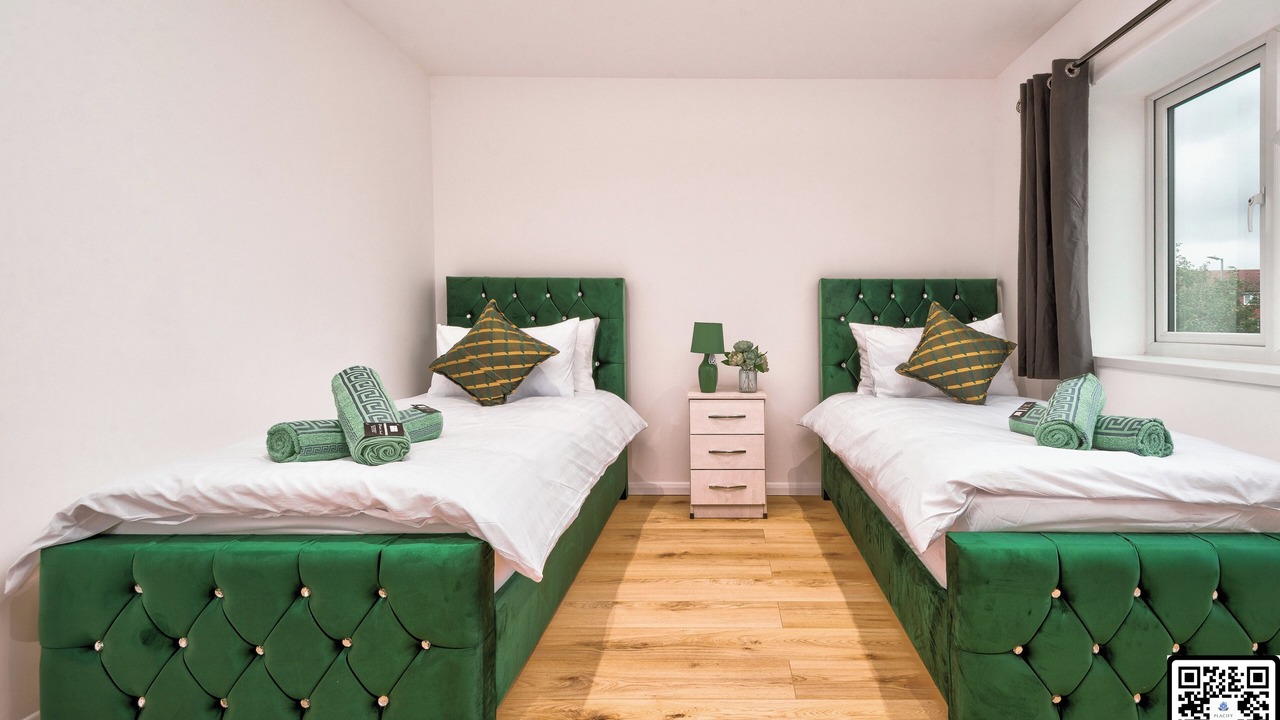 Photo of Bedroom in Dagenham