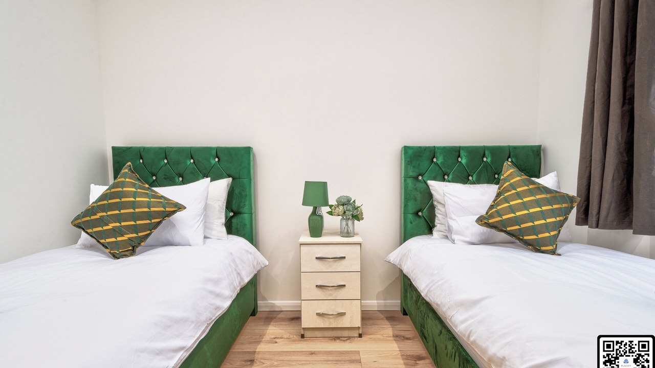 Photo of Bedroom in Dagenham