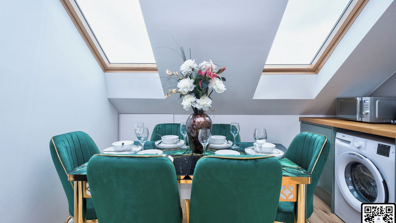 Photo of Others in Dagenham