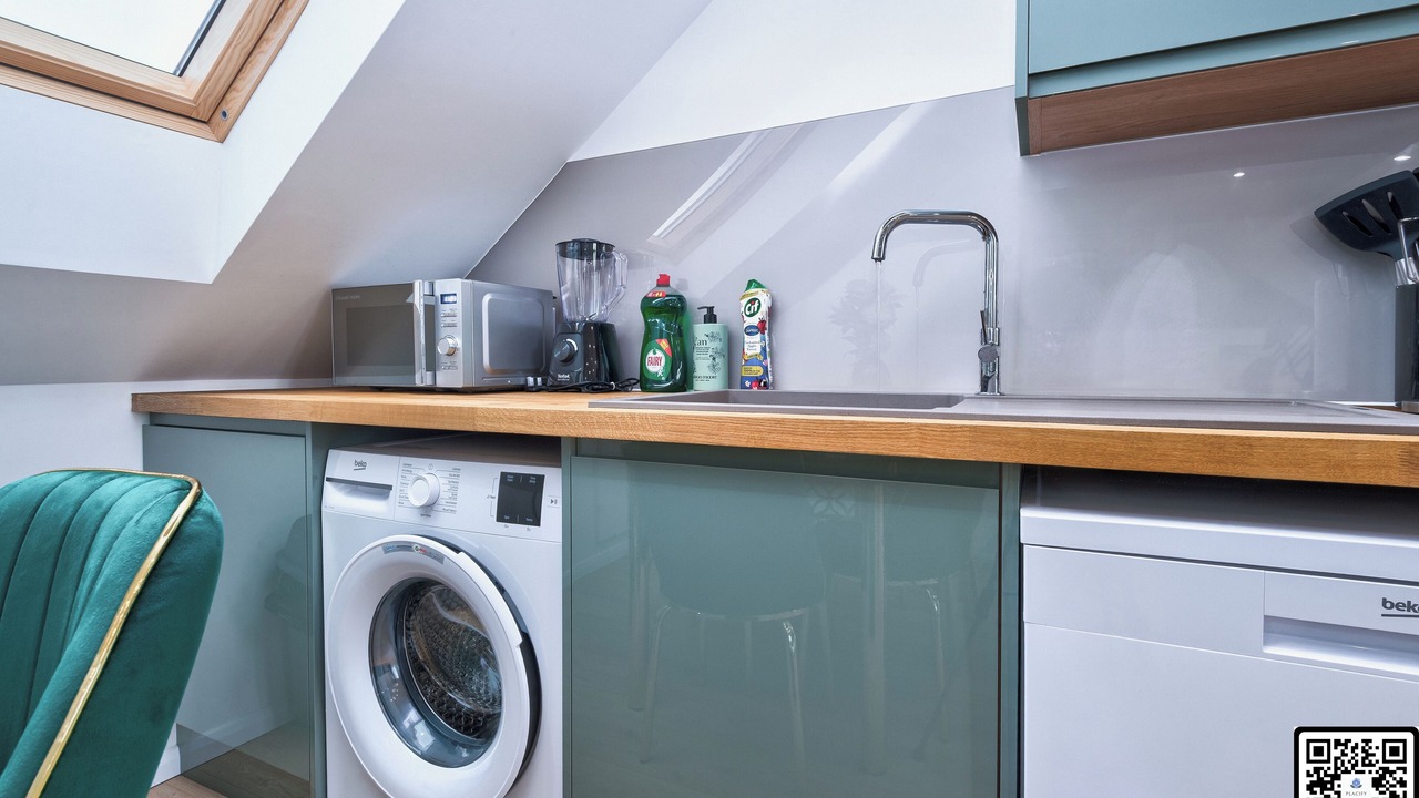 Photo of Others in Dagenham