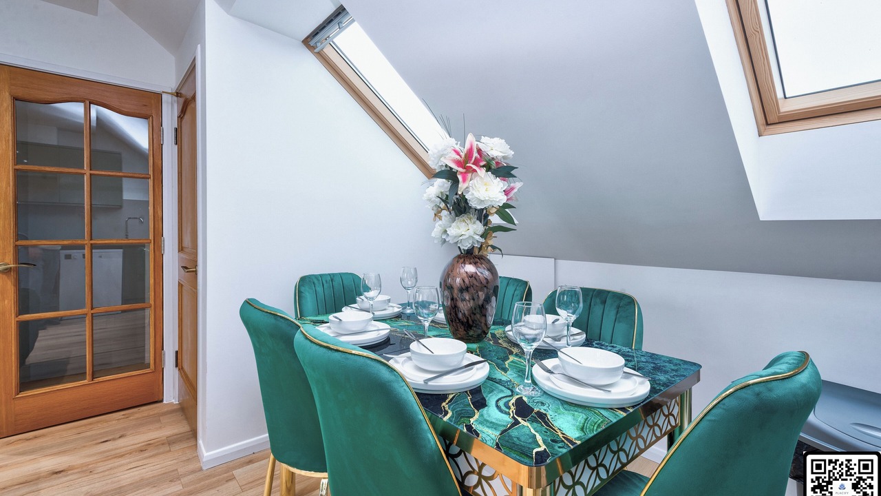 Photo of Others in Dagenham