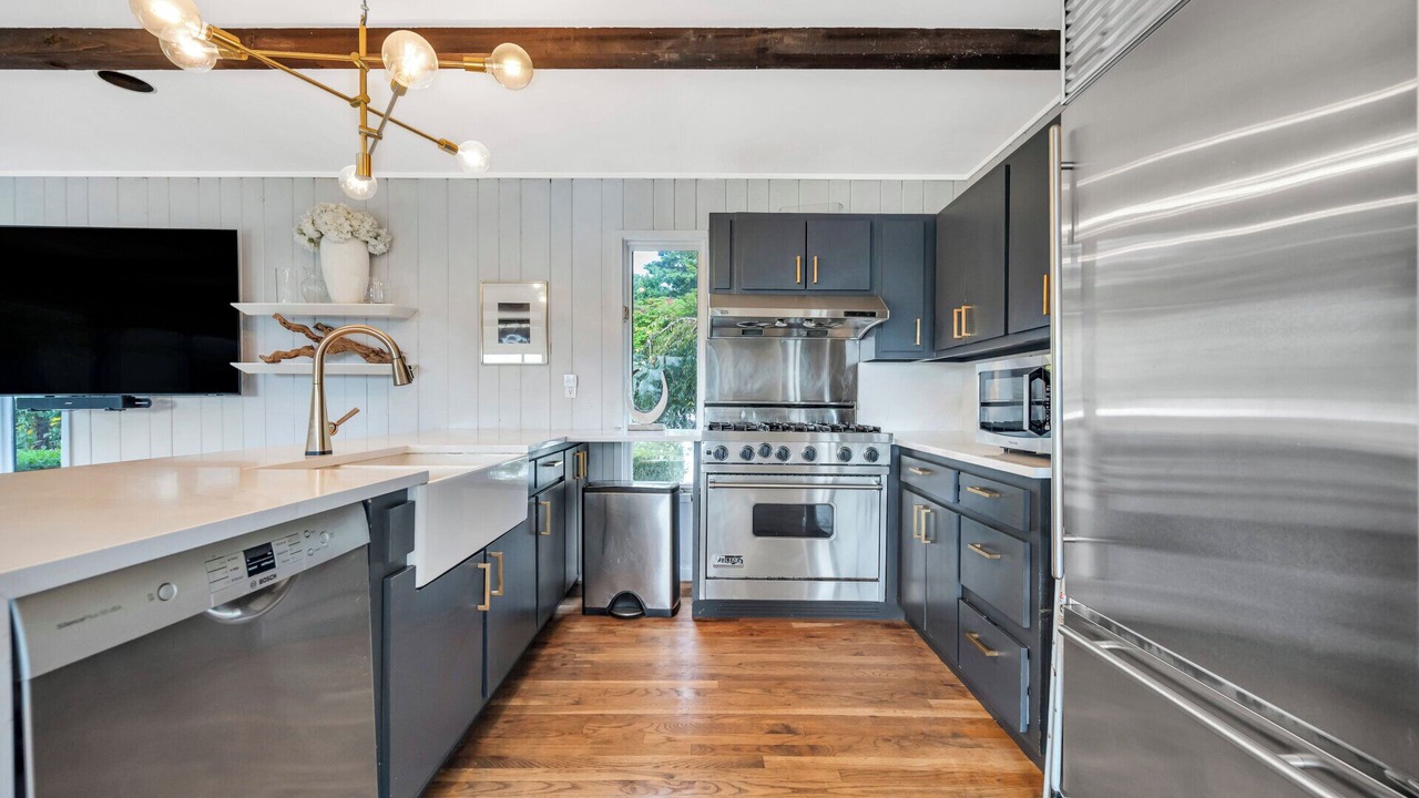 Photo of Kitchen in Shinnecock Hills