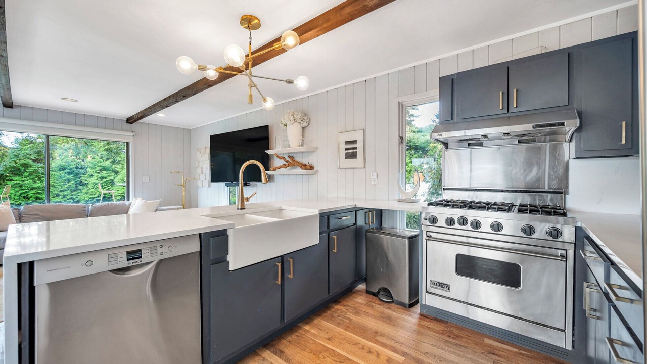 Photo of Kitchen in Shinnecock Hills