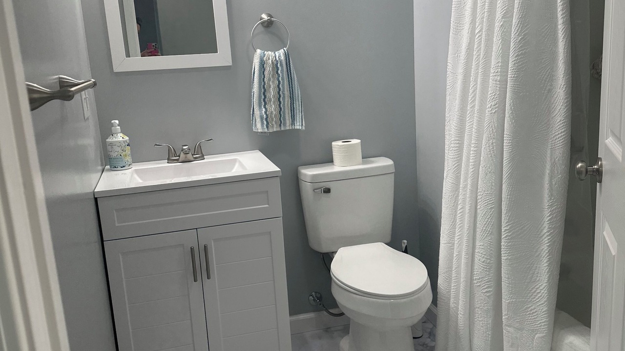 Photo of Bathroom in Cannon