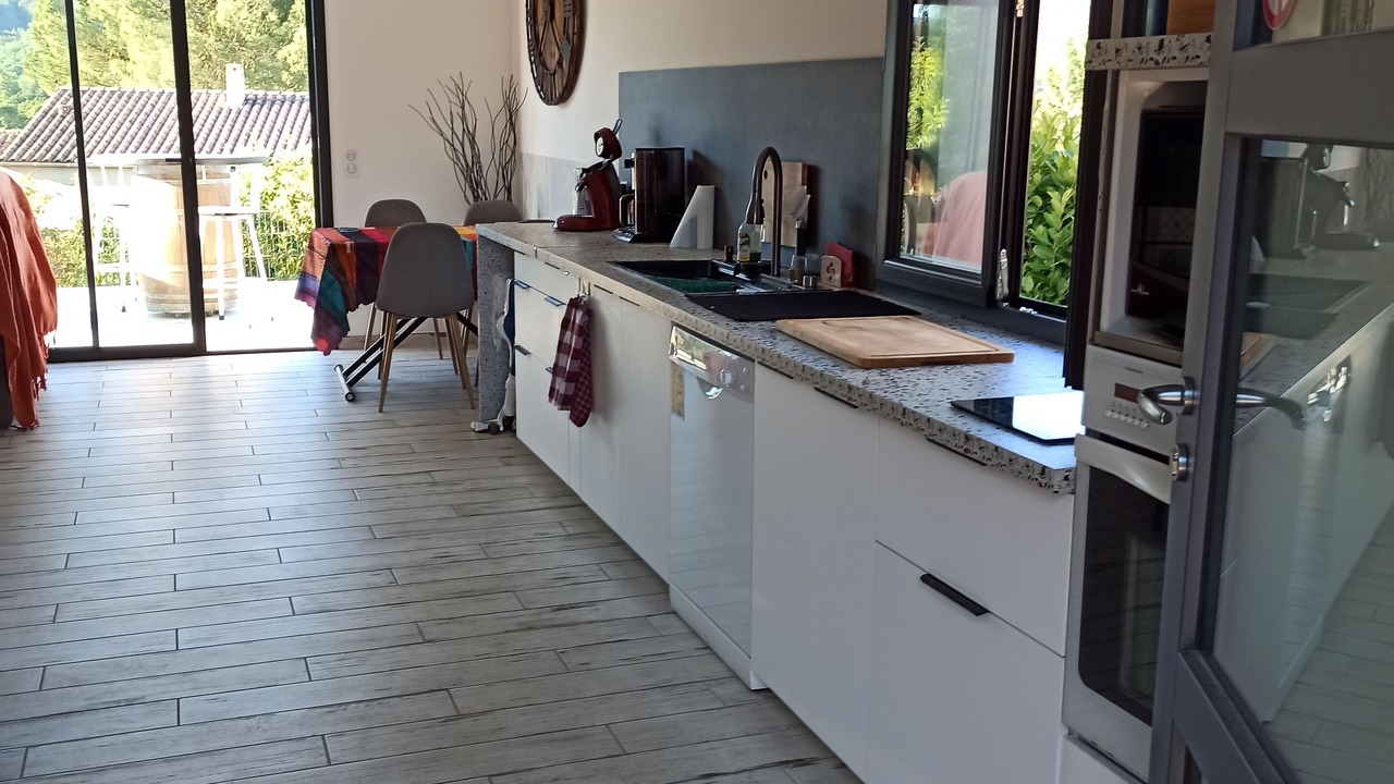 Photo of Kitchen in Herepian
