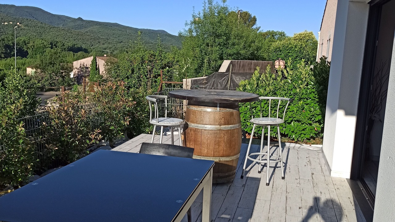 Photo of Outdoor in Herepian
