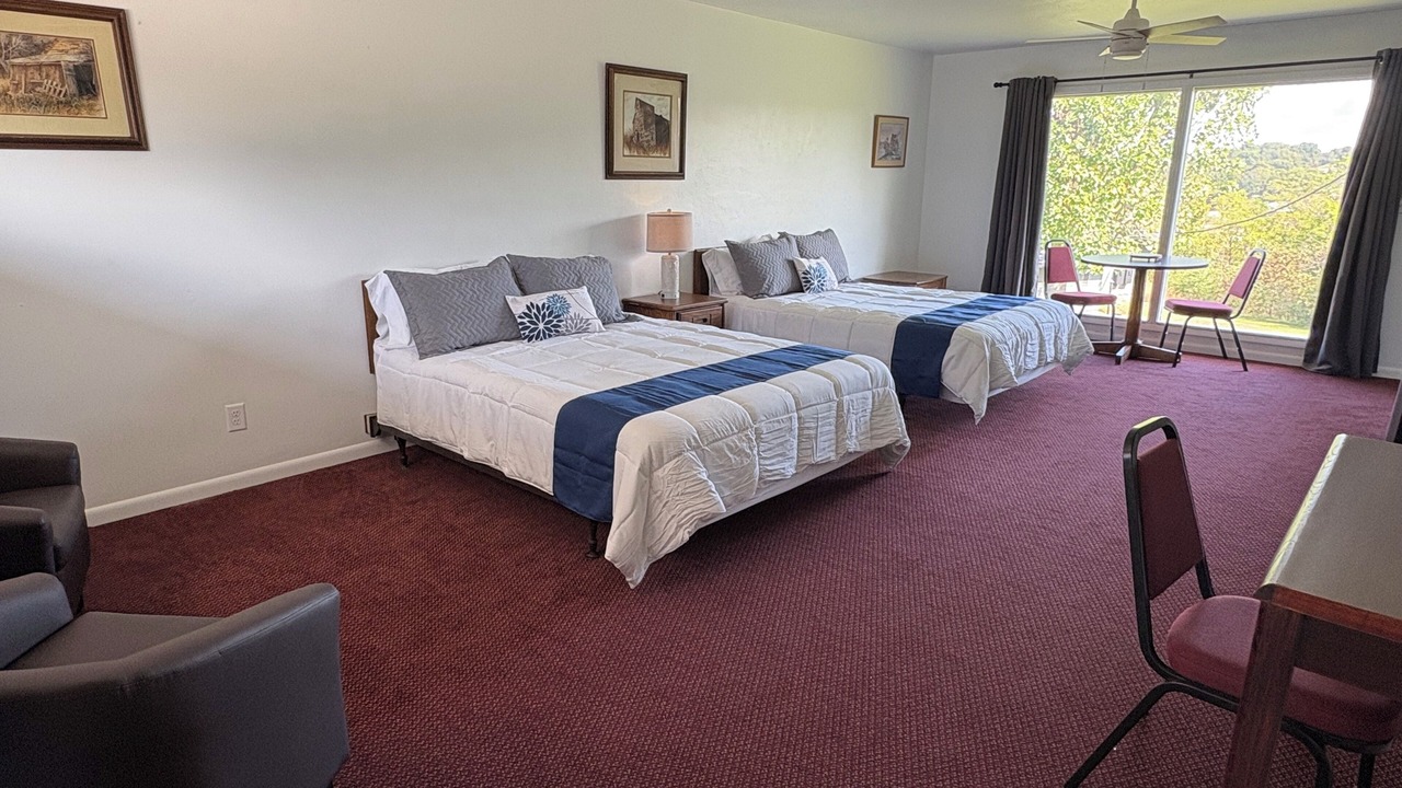Photo of Bedroom in Bull Shoals