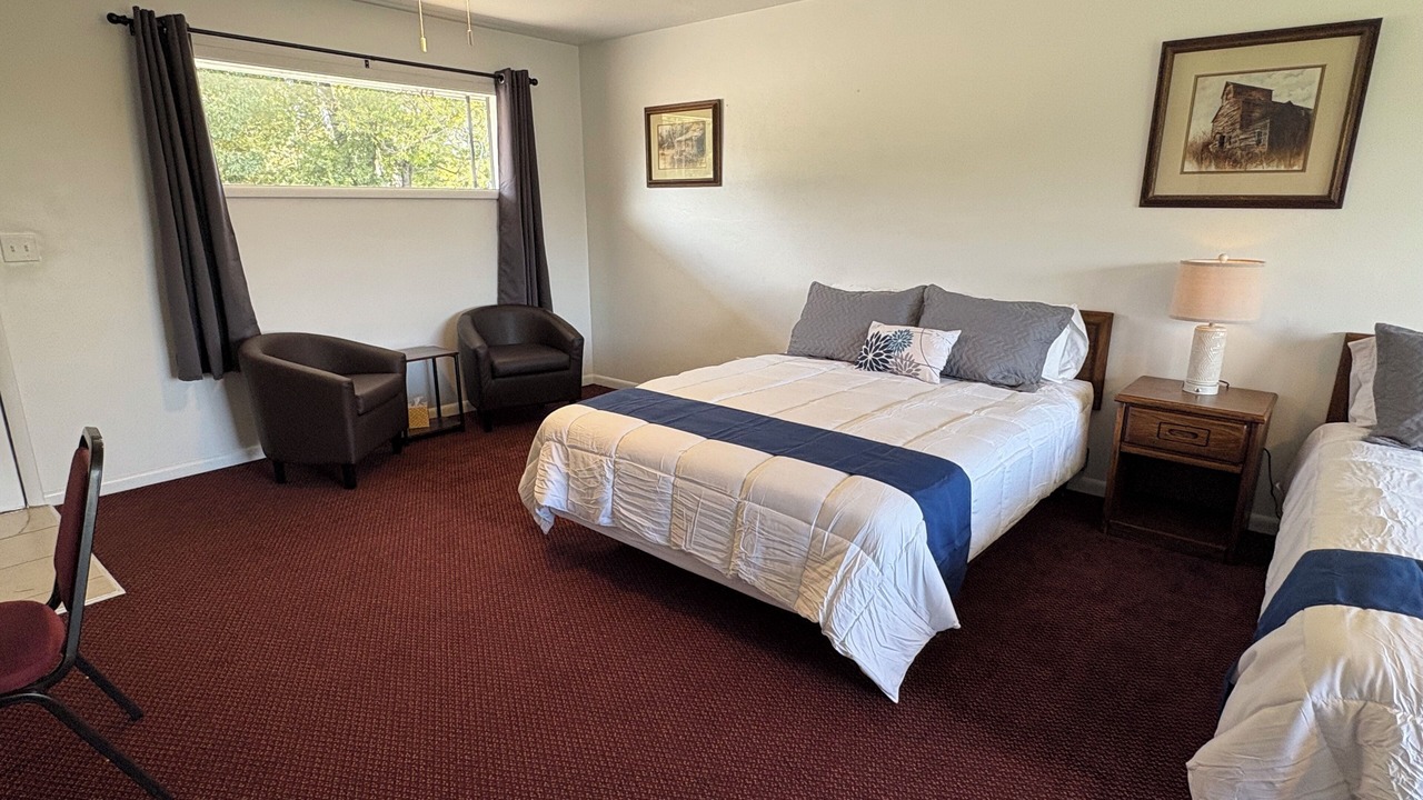 Photo of Bedroom in Bull Shoals