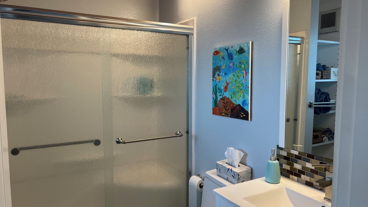 Photo of Bathroom in Oak Harbor