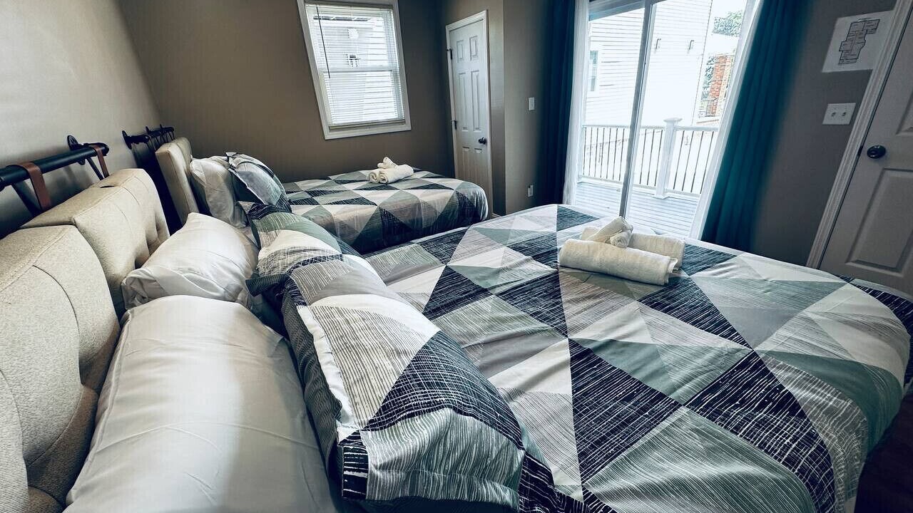 Photo of Bedroom in Downtown Niagara Falls