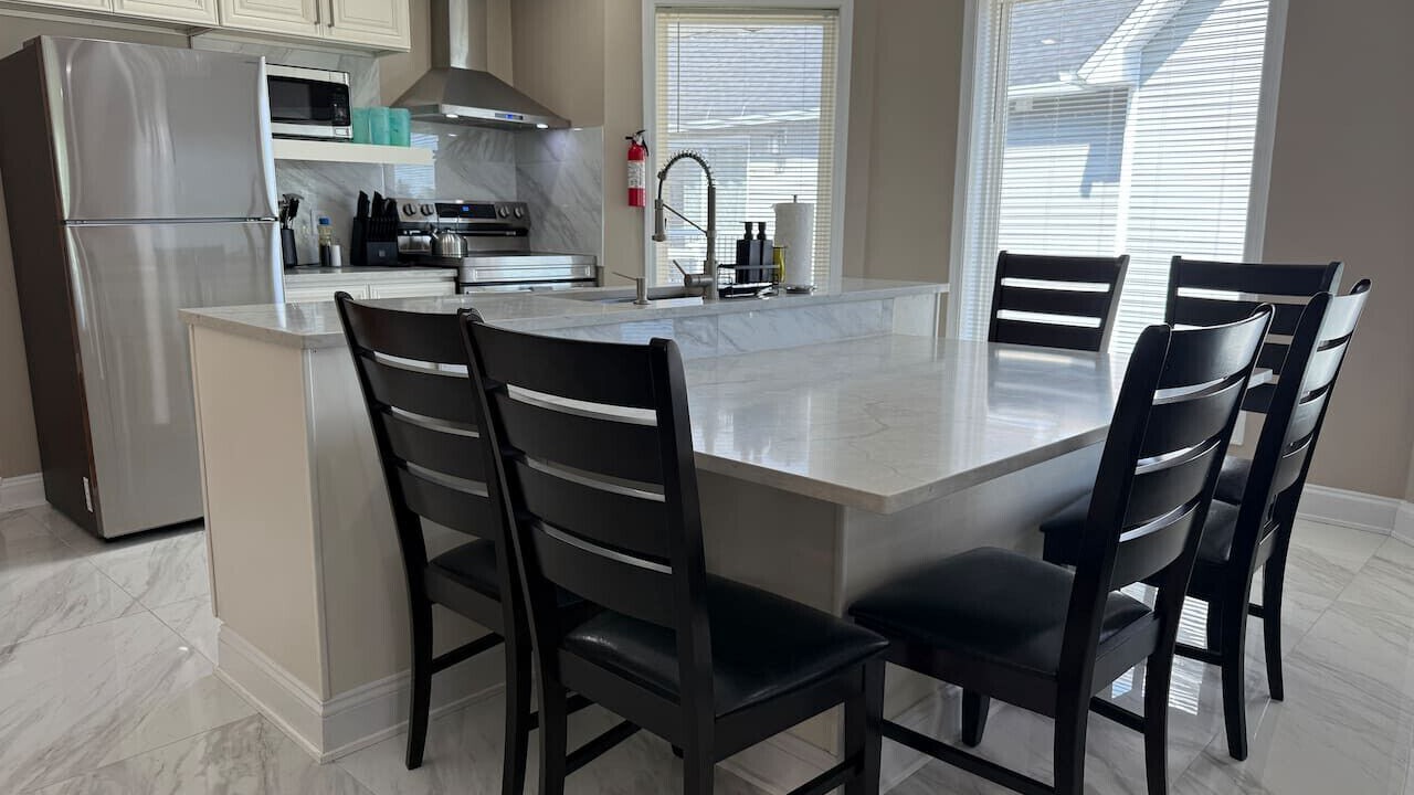 Photo of Kitchen in Downtown Niagara Falls