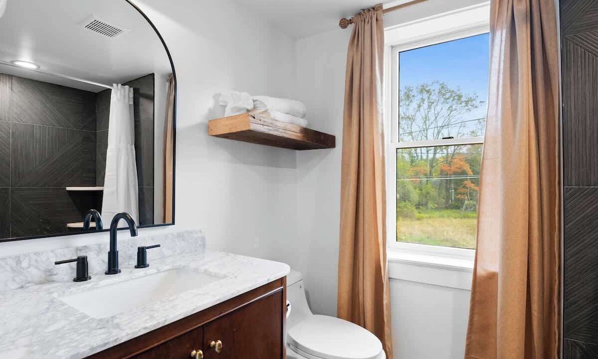 Photo of Bathroom in Pocono Summit