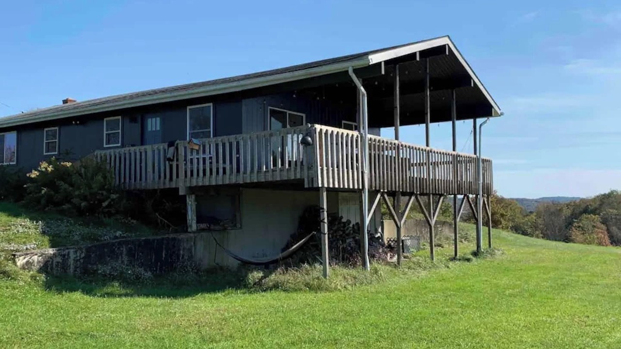 Photo of Outdoor in Jeffersonville