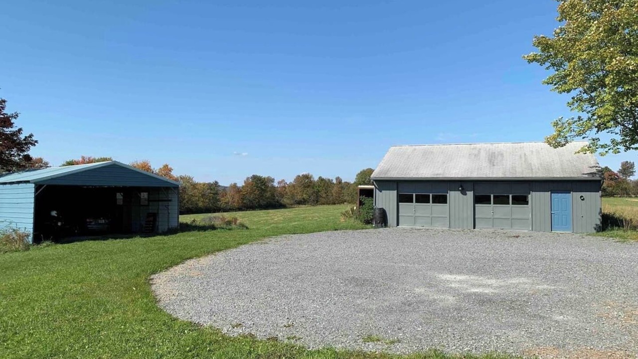 Photo of Outdoor in Jeffersonville