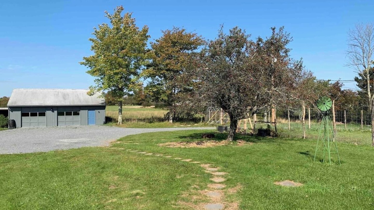 Photo of Outdoor in Jeffersonville