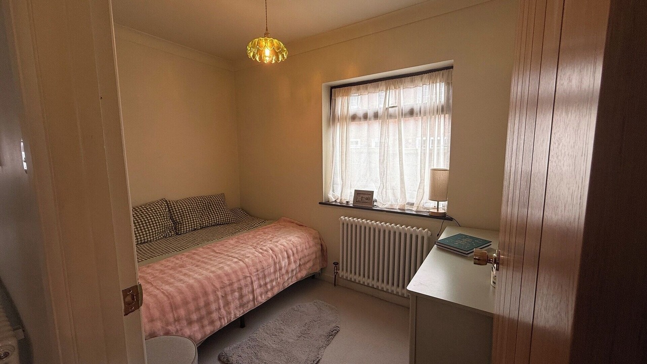 Photo of Bedroom in Bray on Thames